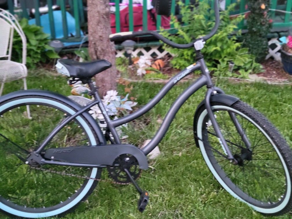 Women's Beach Cruiser