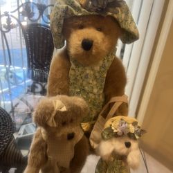 Boyd Bears Stuffed Plush Collection!  Like New