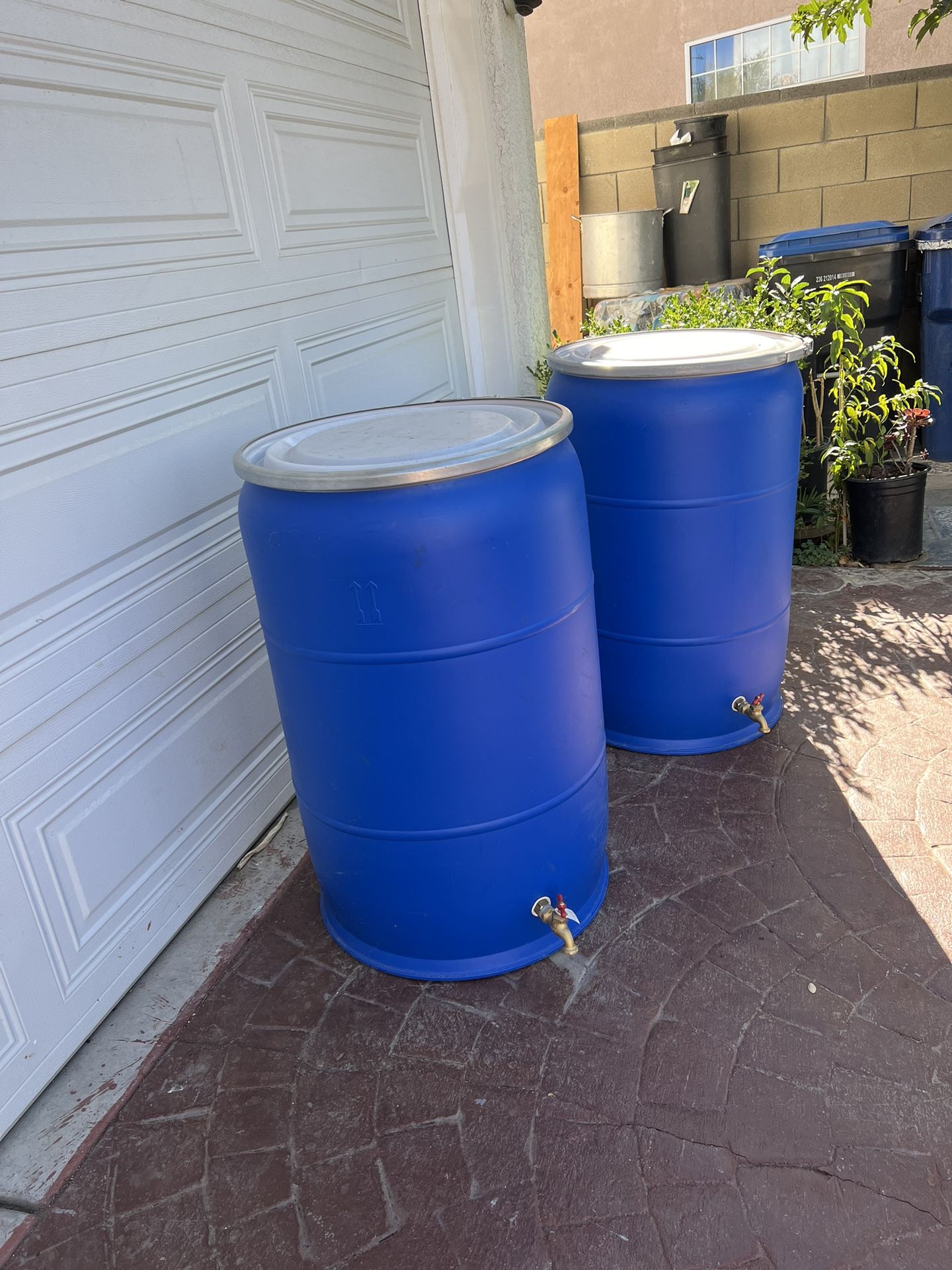 55 Gallons Open Barrels With Hole Nozzle