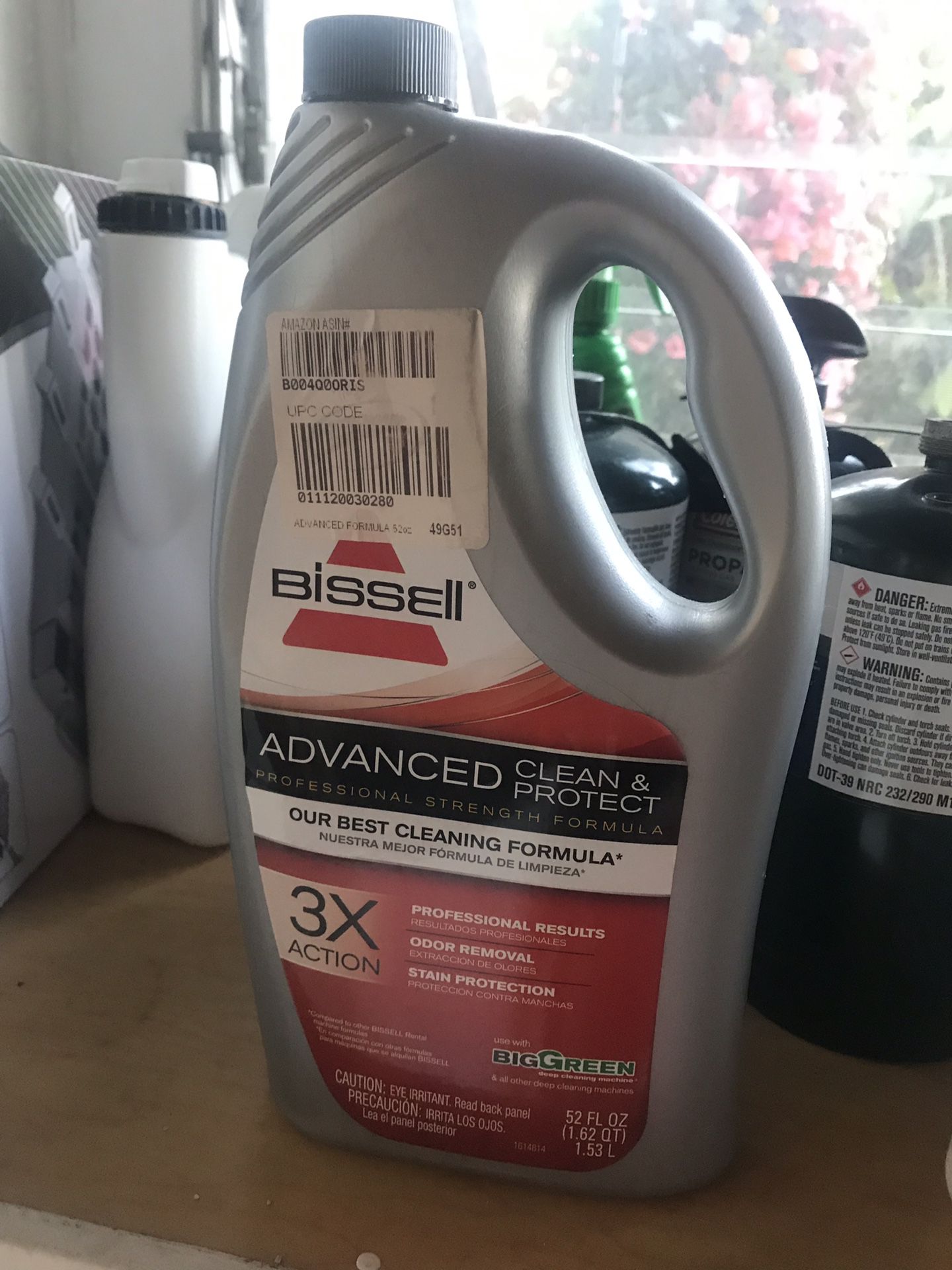 Bissell Carpet cleaner. Brand new, unopened