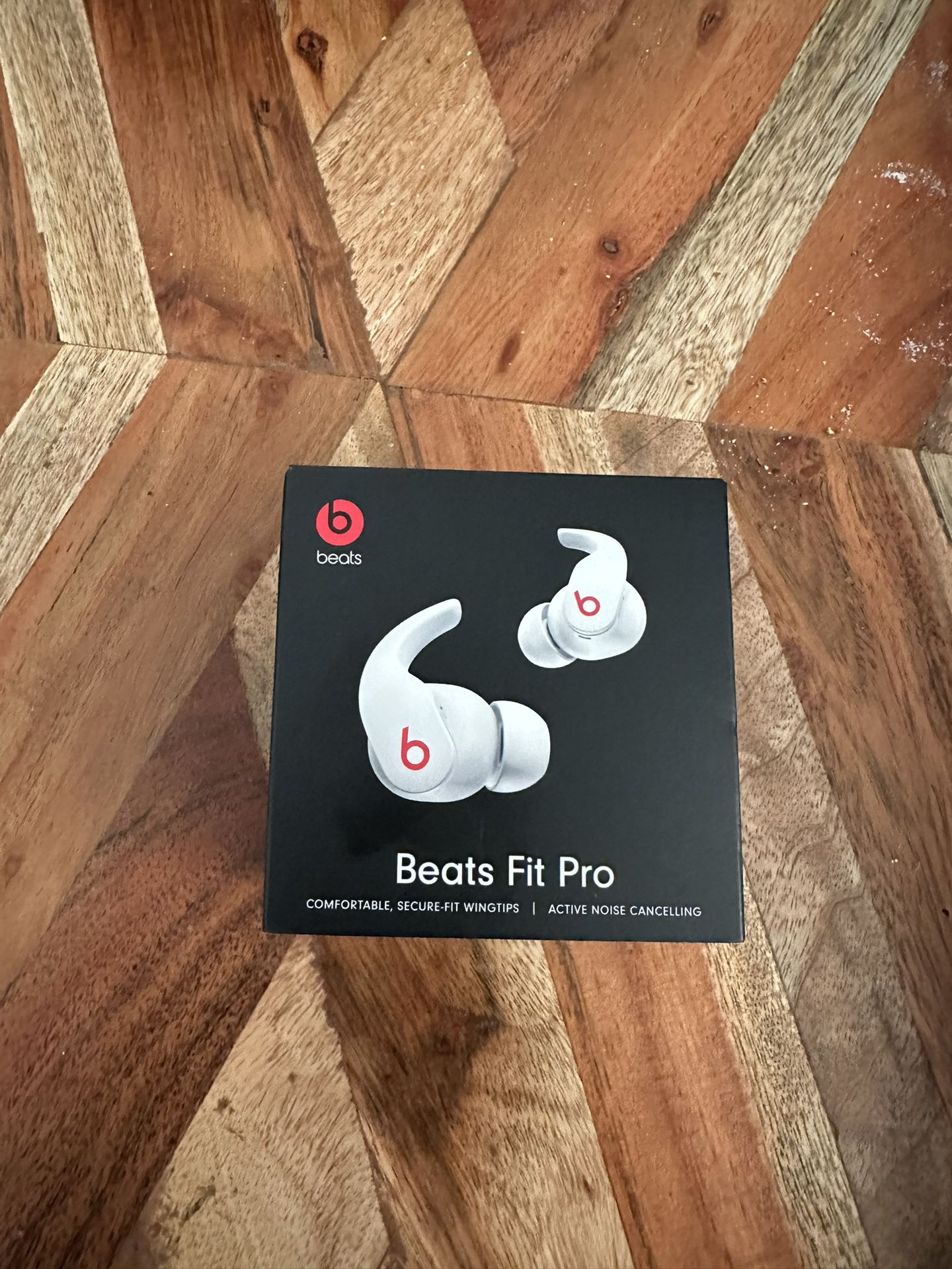 Beats Fit Pro Earbuds - White 