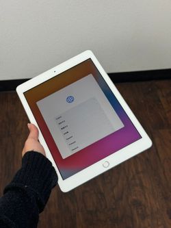 Apple IPad Pro 9.7 Inch Tablet -PAYMENTS AVAILABLE-$1 Down Today 