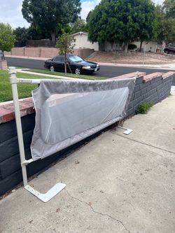 Free baby toddler bed guardrail