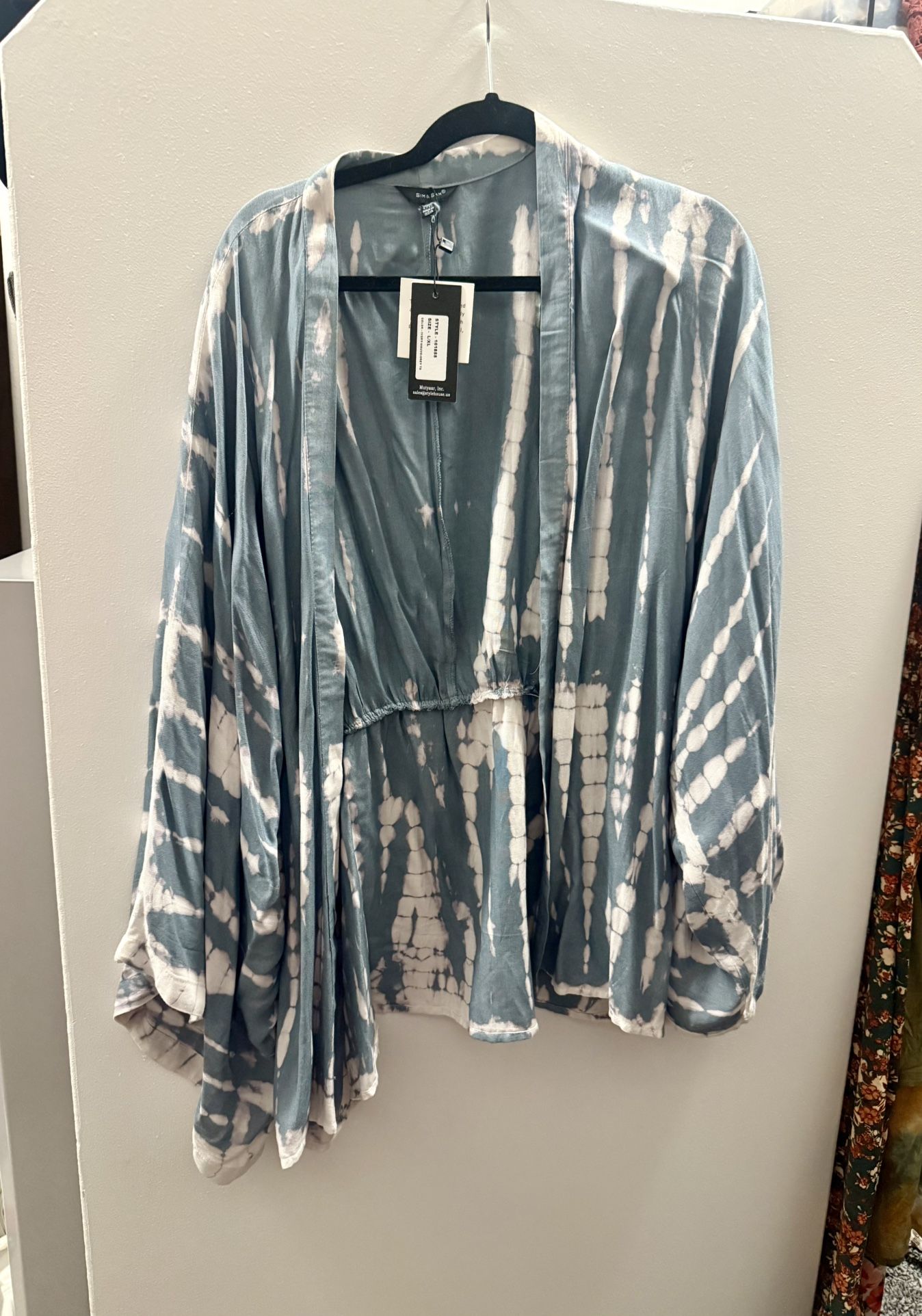 NWT tie Dye Kimono
