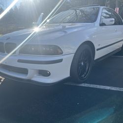 2003 BMW 540i