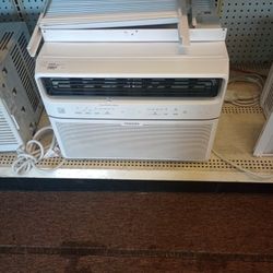 Assorted AC Units On Sale 