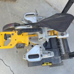 Dewalt 20v Miter Saw 7 1/4