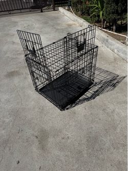 Medium double door dog kennel