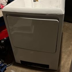 Washer And Dryer The Dryer To Be Quite Honest I Don’t Know What’s Wrong With My Washer. I Just Don’t Have The Time. To Fix It.