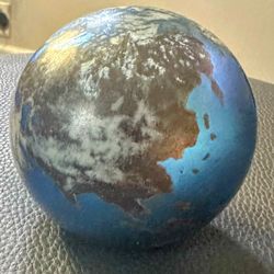 David Lundberg Vtg Glass Paperweight 