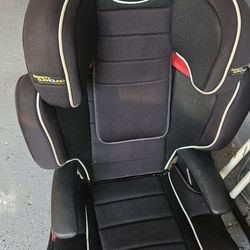 Graco Car Seat / Booster