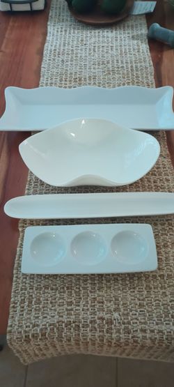 Serving bowls