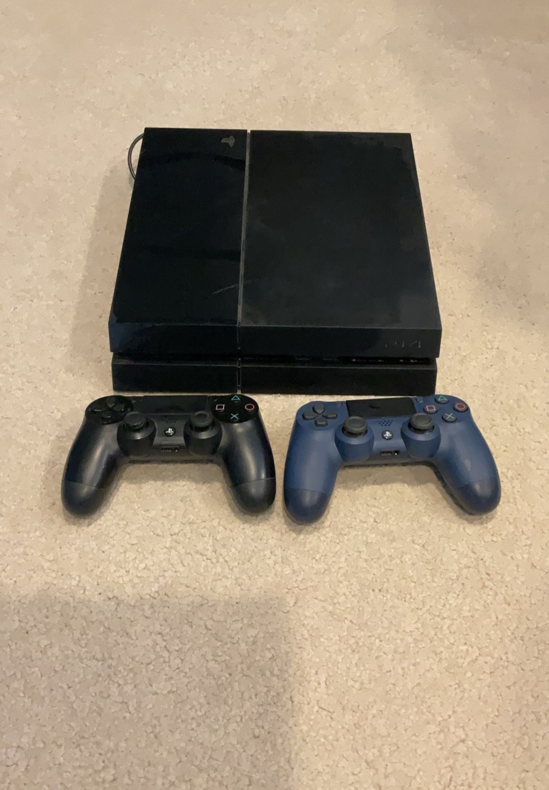 Lightly Used Sony PS4 – Priced to Sell Fast!