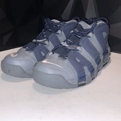 Nike Uptempo Size 11. Good Condition