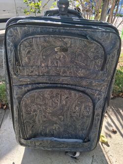 !! Suitcase Has A Tear on one of The Pockets