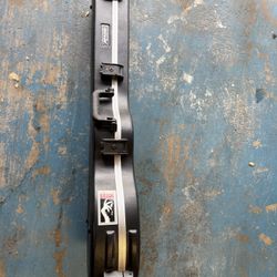 SKB Hard Guitar Case 