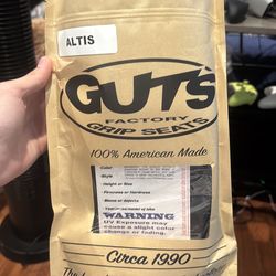 ALTIS GUTS RED AND BLACK SEAT COVER