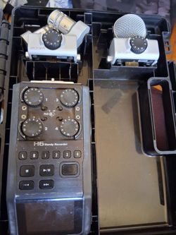 Zoom h6 6track digital recorder