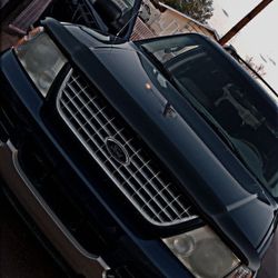 2005 Ford Explorer Eddie Bauer