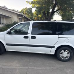 2000 Chevy Van 