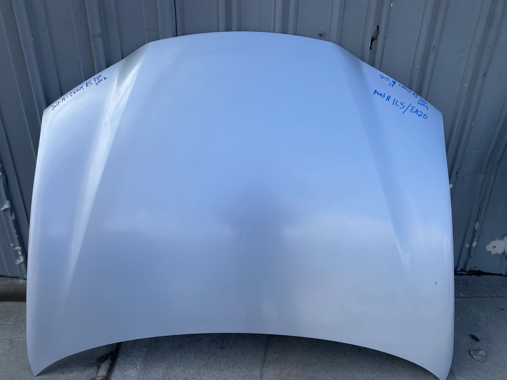 2013-2019 Lexus Es 350 Hood