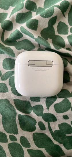 AirPods 4
