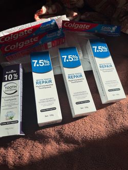 Whiten teeth tooth bastes