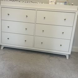 Sloan 6-Drawer Dresser & Topper Set (55w x 18d") Social Share Icon GREENG