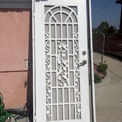 32x 80 Left Hand Swing Screen Door - Humming Bird and Flower Design