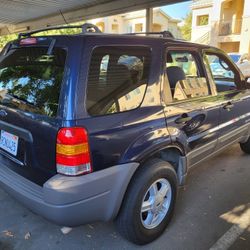 2002 Ford Escape