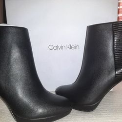 Calvin Klein Leather Boots Size 9