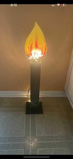 Christmas indoor/outdoor  Lighted candle