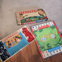 STRATEGO VINTAGE BOARD GAME