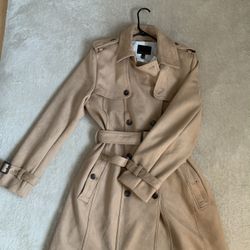 Banana Republic Trench Coat Women’s Large