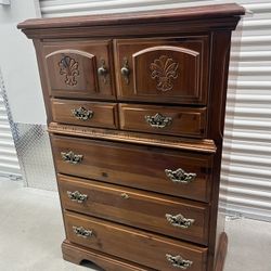 Vintage 5 Draw Dresser