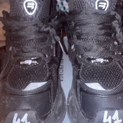 NO TRADES| Black Balenciaga Runners Size 41 READ DESCRIPTION