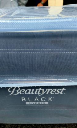 Clearance Sale King Mattress Black Beautyrest Hybrid 