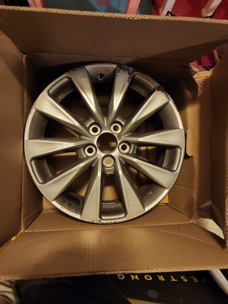 Toyota Camry Wheels
