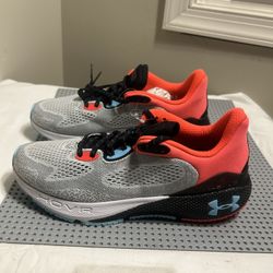 Under Armour HOVR™ Machina 3 Men's Running Shoes Training Size -9 New No Box 