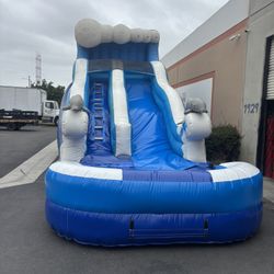 20ft Tall Waterslide