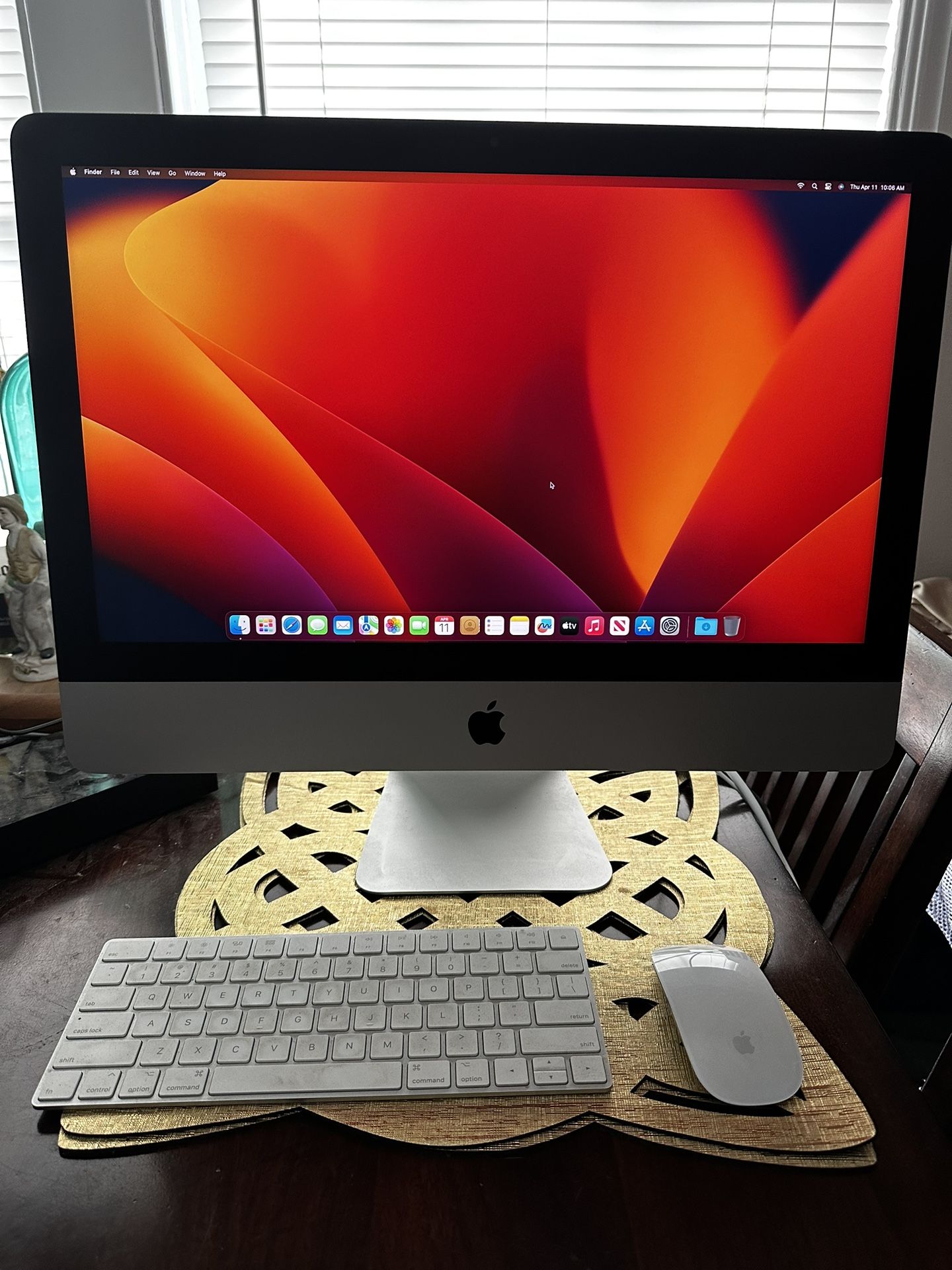 21.5” iMac  4k 1TB