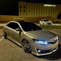 2014 Toyota Camry SE