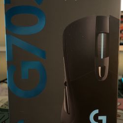Logitech G703 Lightspeed Wireless Gaming Mouse 