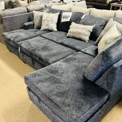 Stunning Double Chaise Nice Sectional