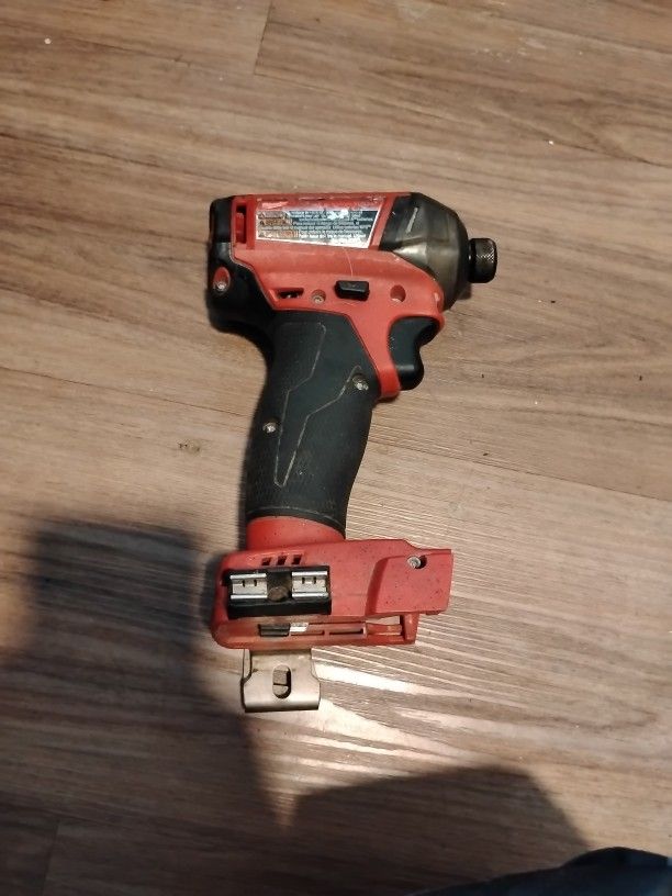 Milwaukee Surge Impact Driver