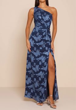 Renni Navy Blue Floral Jacquard One-Shoulder Maxi Dress Size M