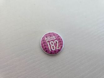 Blink 182 pin