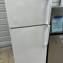 GE Refrigerator – Works Great ❄️ Perfect Garage Fridge
