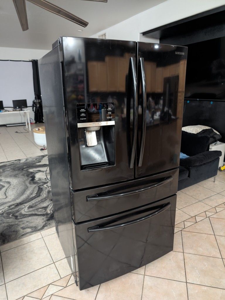 Refrigerator French Door 28 Cu Ft Bottom Freezer