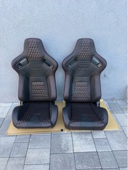Universal racing seats